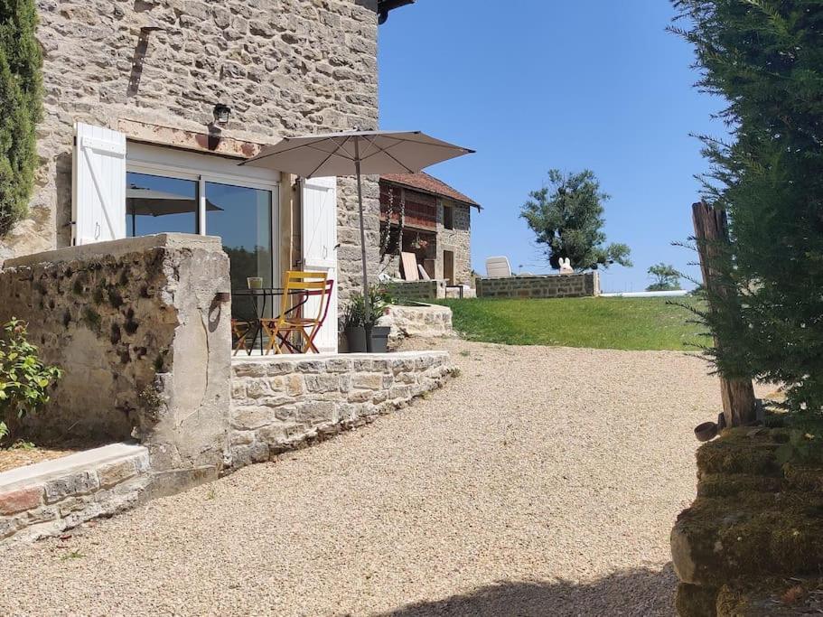 Gite Dans Ancien Moulin Sainte-Helene  Exterior photo